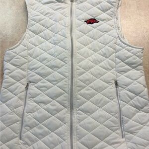 Colosseum White Quilted Vest razorback wild hogs